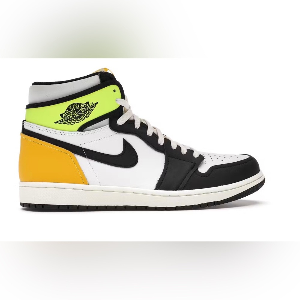 Jordan 1’s Mid.